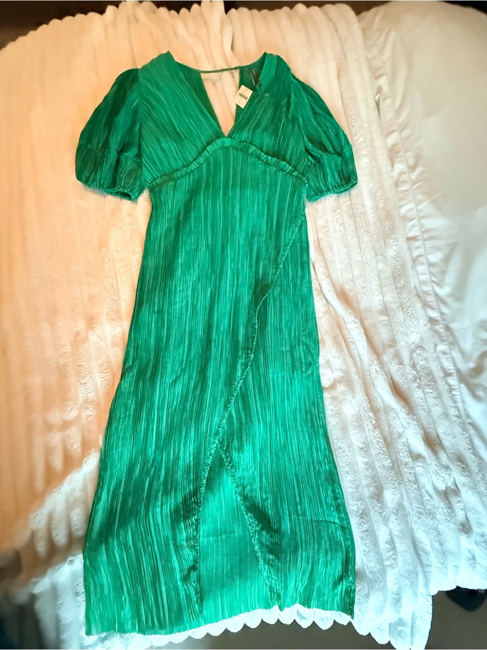 Anthropologie Emerald Green Pleated V-Neck Midi Dress - Picture 2 of 7